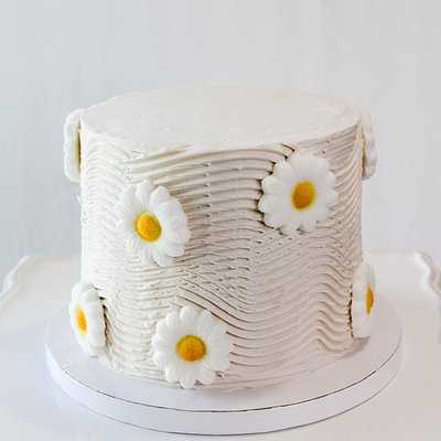 6 Inch Cake (6-10 Servings)