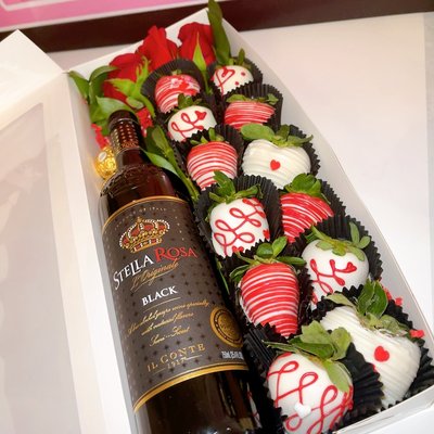 The Luxe Wine Box 