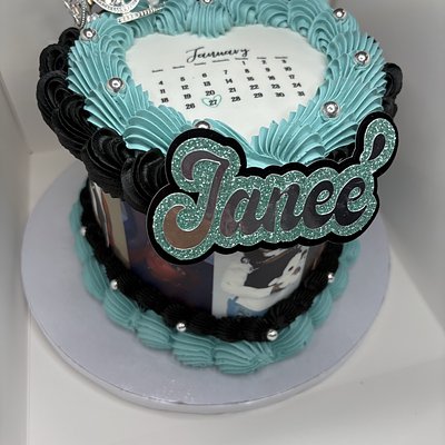 6” Heart Calendar Cake 
