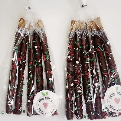 Dipped Pretzels 