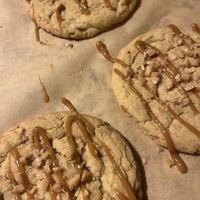 Salted Caramel Toffee Cookies