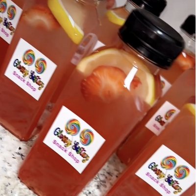 STRAWBERRY LEMONADE 