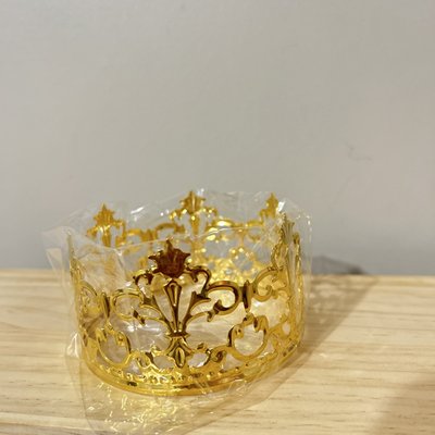 Large Crown 
