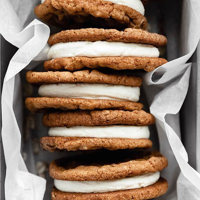 Oatmeal Cream Pies (2)