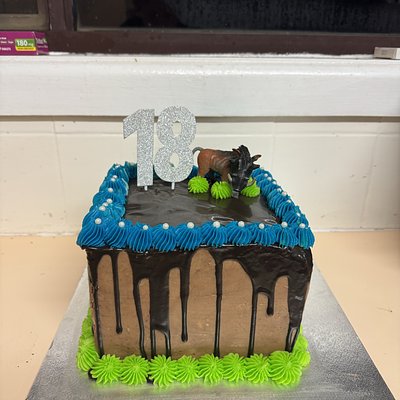 Square (8 1/2 Inch) Brownie Stack