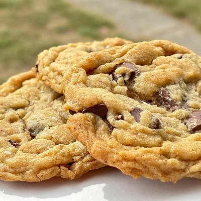 (12) Brown Butter Chocolate Chip Cookies 