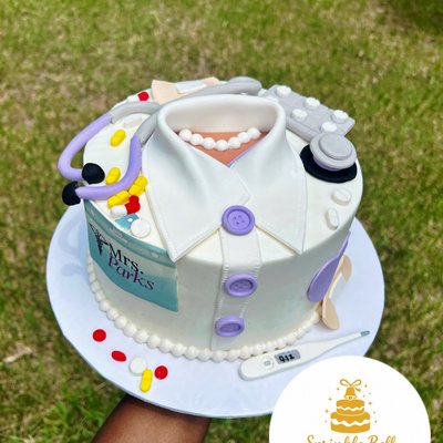 8-inch Cake (Round, Star, or Heart-Shaped)