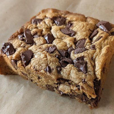 Chocolate Chip Blondie- Single
