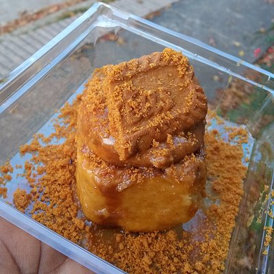 Cookie Butter Cinnamon Roll With Cookie Butter Glaze