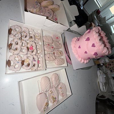 Party Package With - Cake 