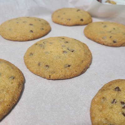 Chocolate Chip Cookies (Half Dozen)