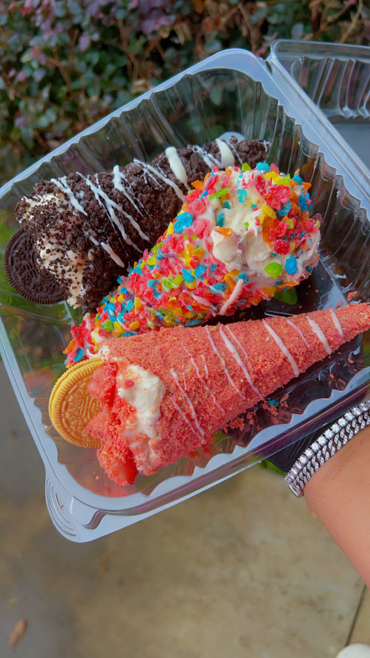 Cheesecake waffle Cones
