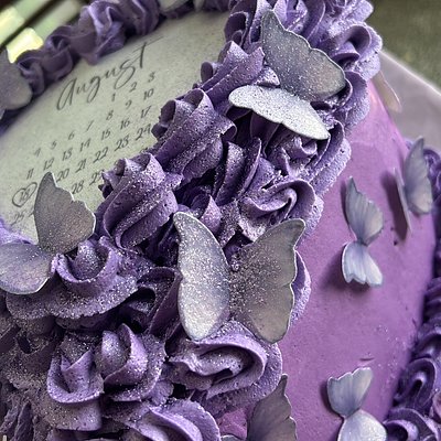 8’ 3 Layer Burn Away Heart Caks