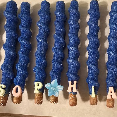 Dipped Pretzels-Rods