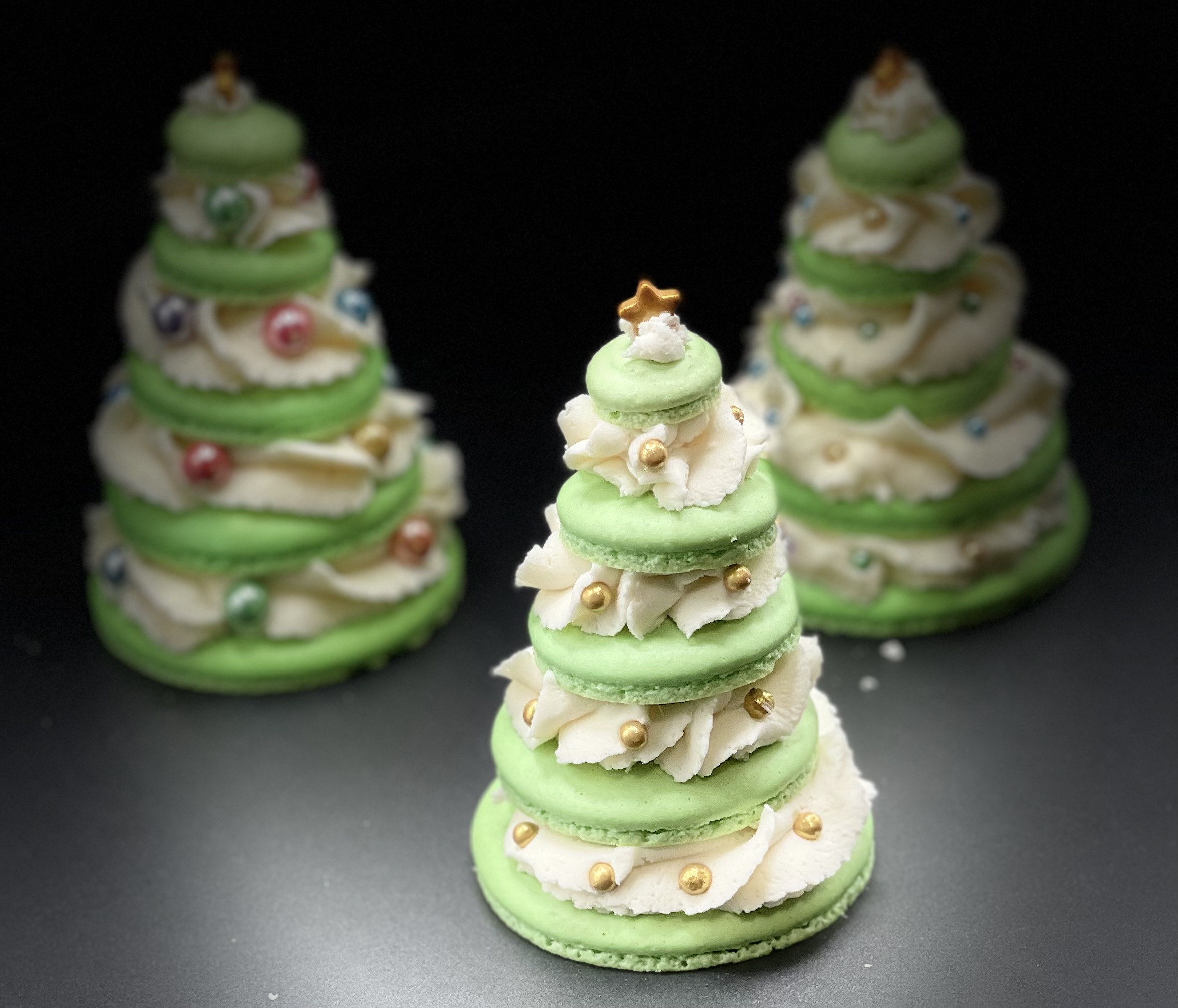 Christmas Tree Macarons