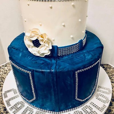 2  Tier Cake 6in Top 8in Bottom 