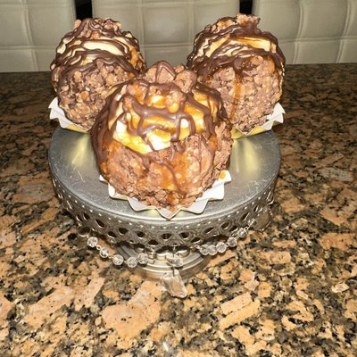 Snicker Doodle Dream Chocolate Covered Apple