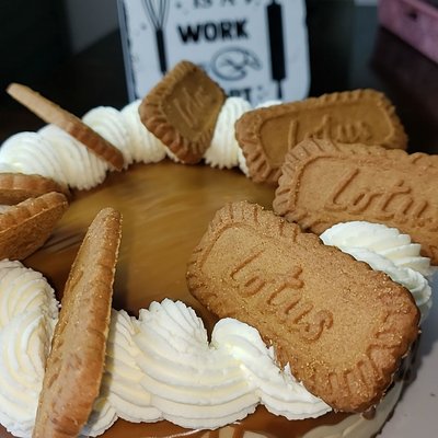 8" Biscoff Cheesecake 