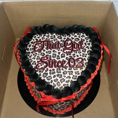 8” Heart Cake 