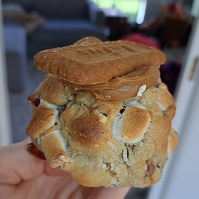 Biscoff Rocky Road