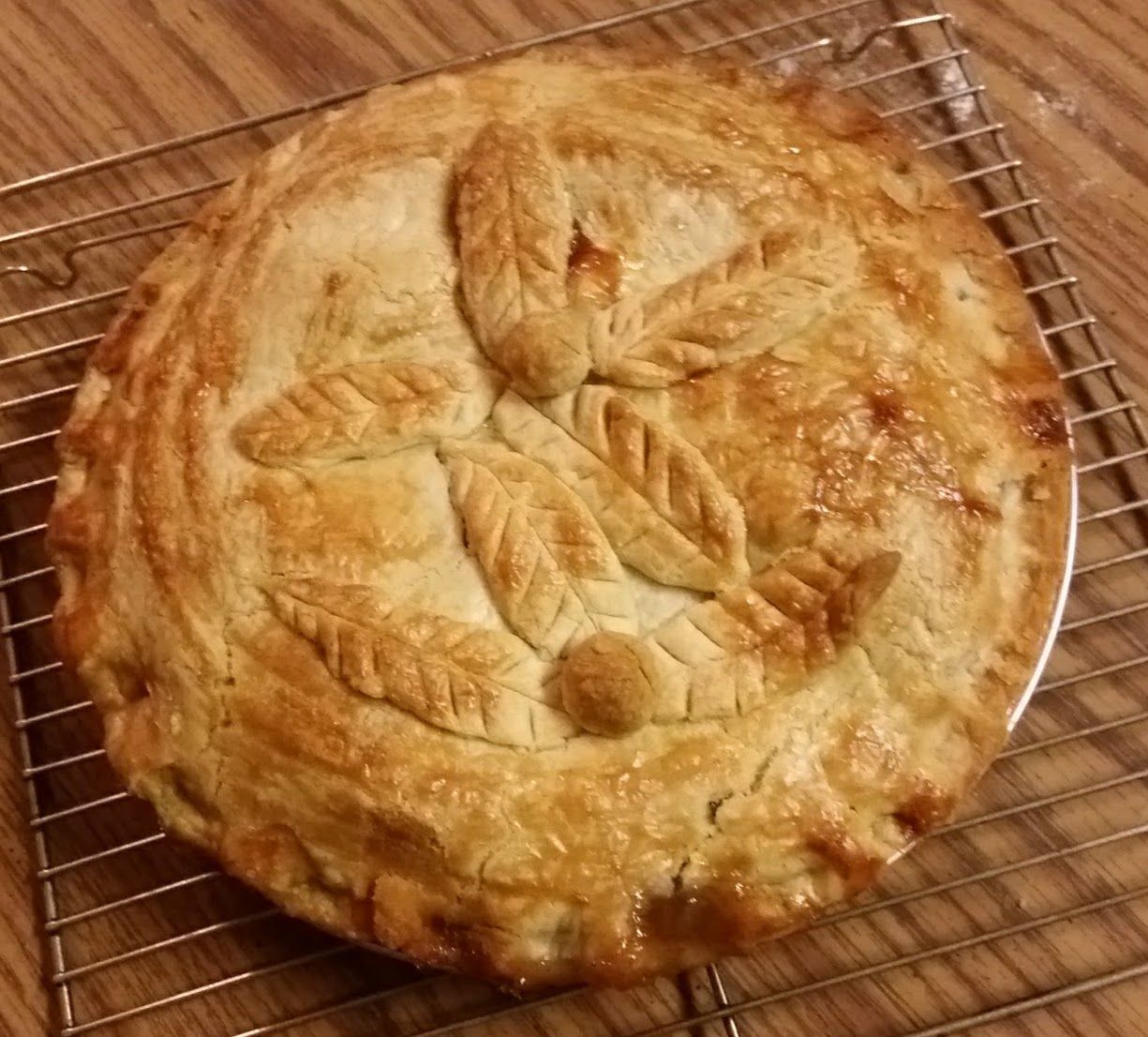 GOLDEN APPLE PIE