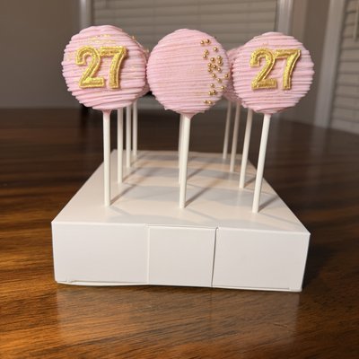 🍰 Standard Collection Cake Pops 