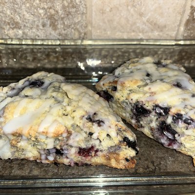 Lemon Blueberry Scones* (8)