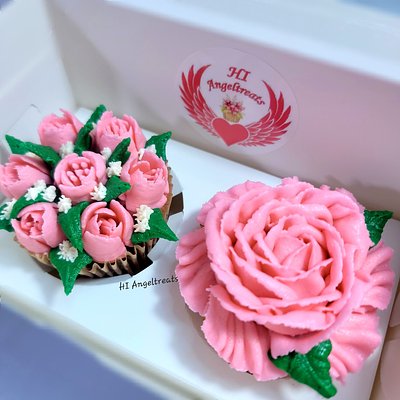 2 Cupcakes 