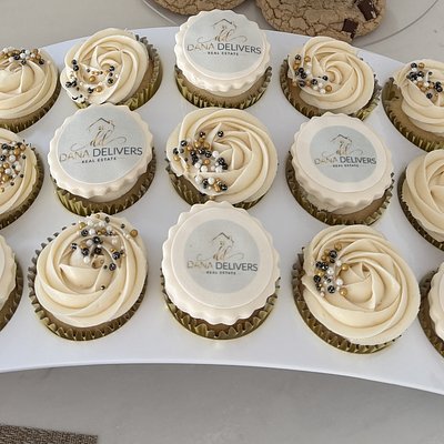 Edible Image Cupcakes