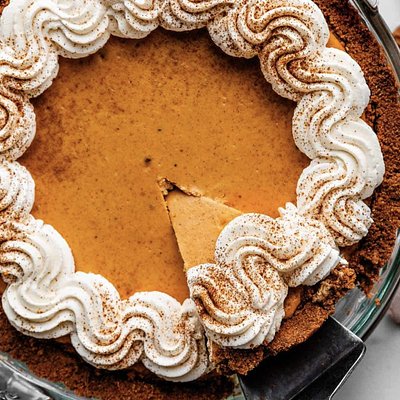 Pumpkin Pie Cheesecake (seasonal) 