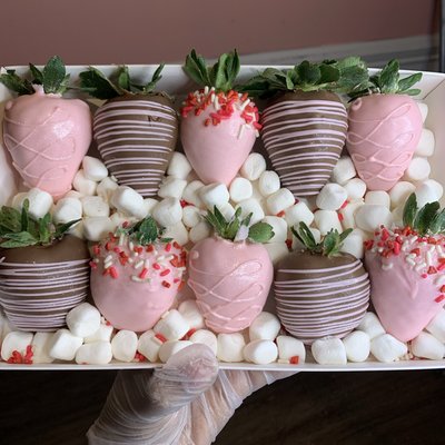 Dipped berries 