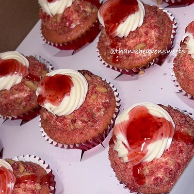 Dozen Cupcakes (Premium Flavors)