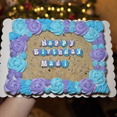 Small Cookie Cake 