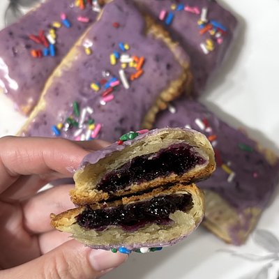 Sourdough Blueberry Poptarts • 4 Pack 