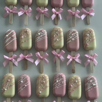 1 Dozen Dip And Drizzle Cakesicles 