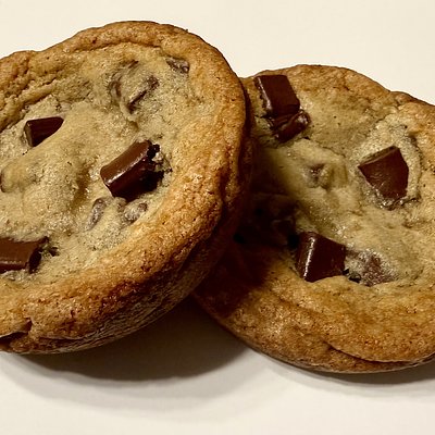 Chocolate Chunk Cookies (1/2 Dozen)