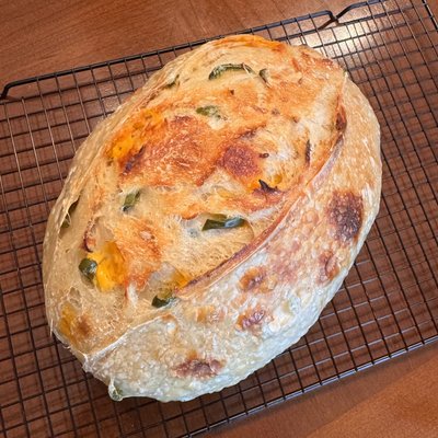 Large Jalapeño & Cheddar