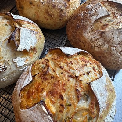 Jalapeño Cheddar Boule