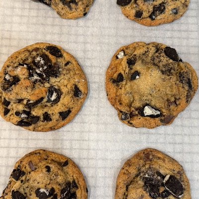 Sourdough Chocolate Chip Oreo Cookies - 12