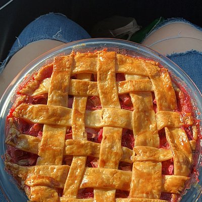 Strawberry Rhubarb Pie