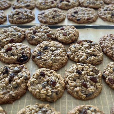 Brown Butter Oatmeal Raisin Dozen