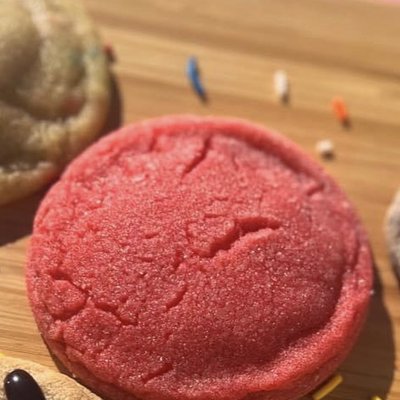 Strawberry STUFFED Cheesecake Cookies
