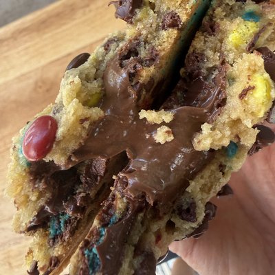 🍪 Gluten-Free Nutella Stuffed Gourmet Cookie