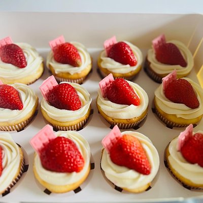 24 Cupcakes