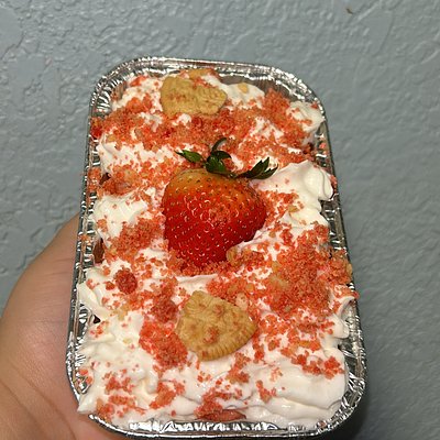 Strawberry Crunch Tres Leches! 