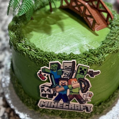 2 Layer 9” Circle Cake 