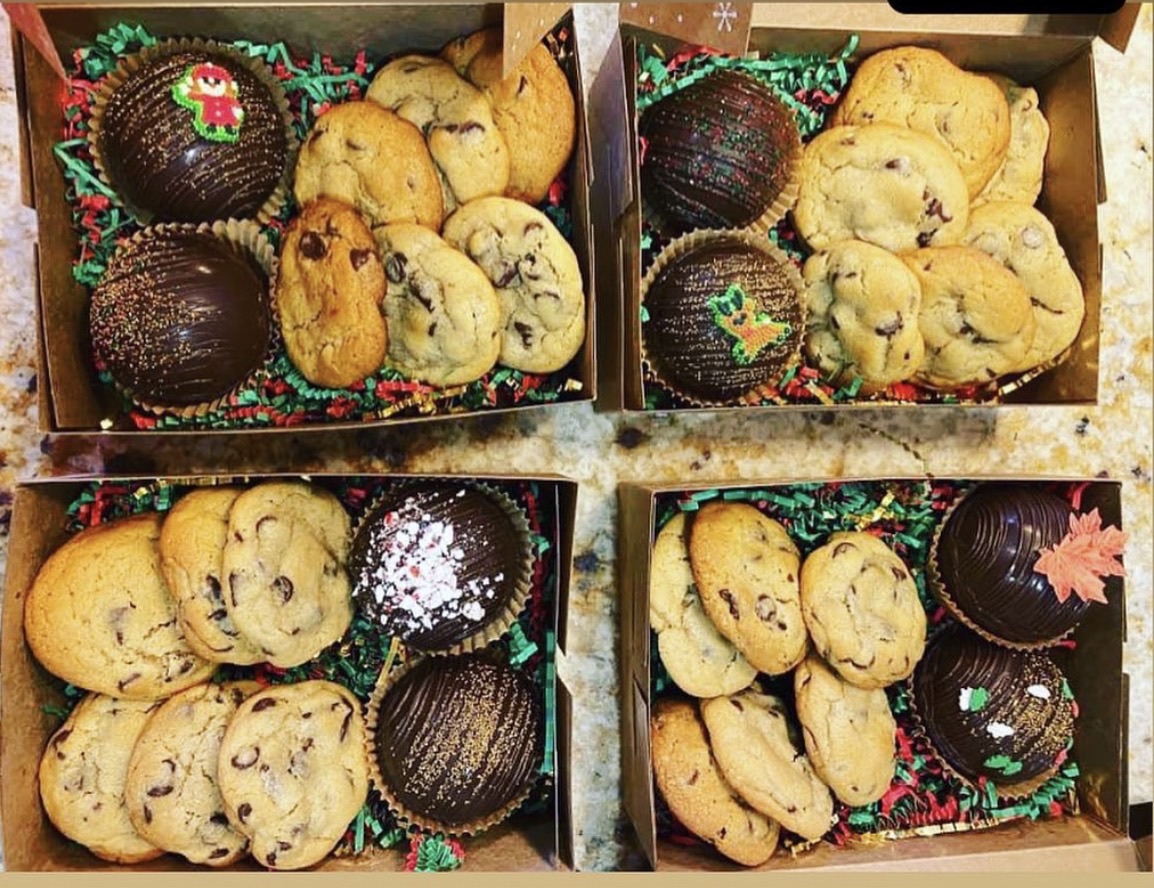 cocoa bomb and cookies treat box 