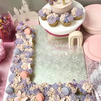 Cupcake Cake