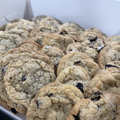 Cookies & Creme Cookie 