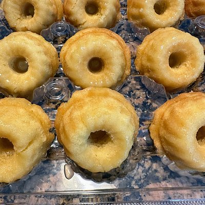 Mini Rum Cakes 